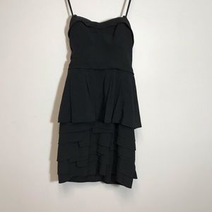 BCBG MAXAZRIA SIZE 2 little black sleeveless dress